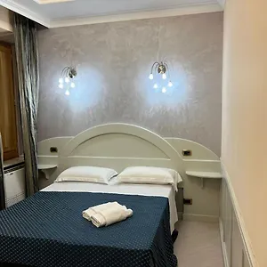 Casa Di Stefano Nocleg ze śniadaniem Rzym